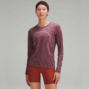 lululemon Swiftly Relaxed Long-
Sleeve Shirt, Contour Form Dramatic Magenta, Sz6